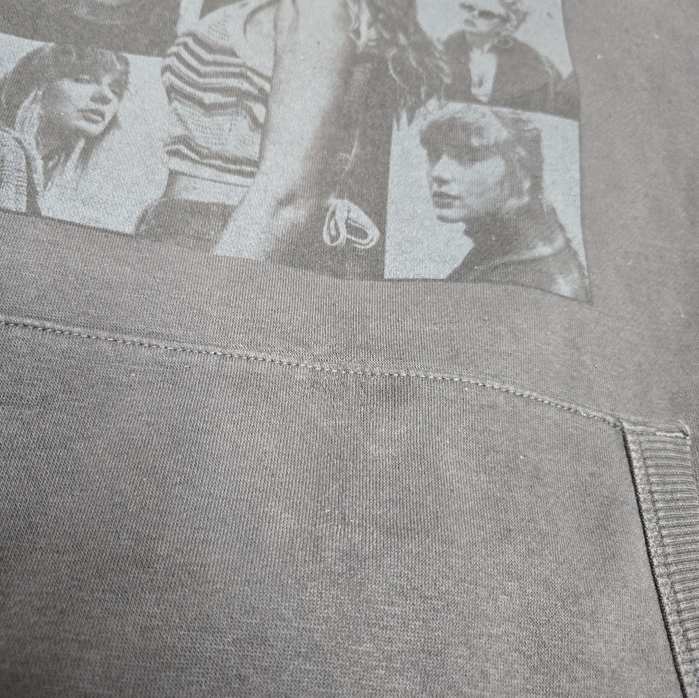 TAYLOR SWIFT The Eras Tour black charcoal oversized unisex hoodie sweatshirt L - Picture 8 of 11